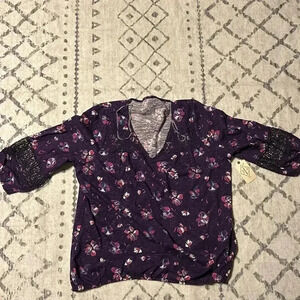 St John’s Bay 3/4 Sleeve NWT Size 1X Scroll Design around neck and Sleeve